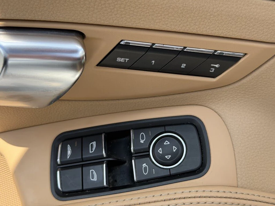 2012 Porsche 991 Carrera S - Image 20 of 31
