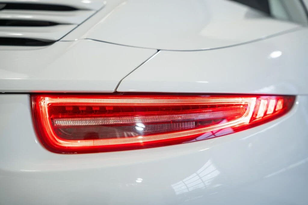 2012 Porsche 991 Carrera S - Image 9 of 31