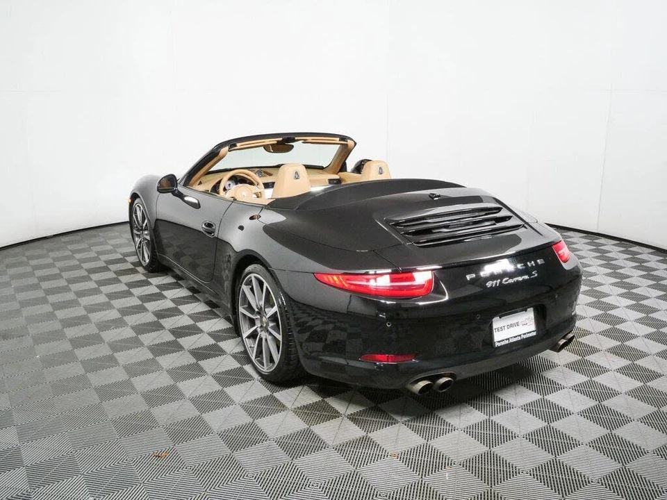 2012 Porsche 997 Carrera S - Image 24 of 31