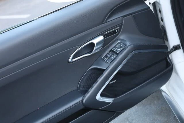 2012 Porsche 997 Carrera S - Image 23 of 31
