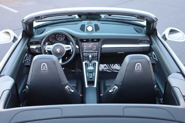 2012 Porsche 997 Carrera S - Image 16 of 31