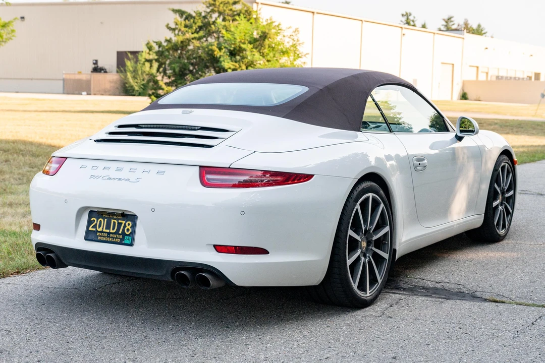 2012 Porsche 991 Carrera S - Image 8 of 31