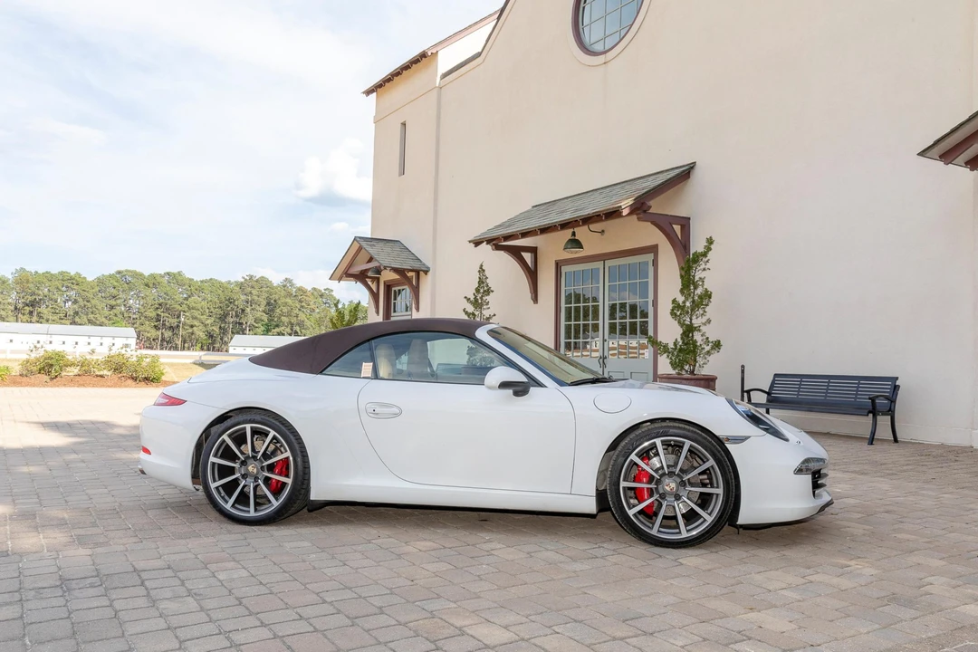 2012 Porsche 991 Carrera S - Image 26 of 31