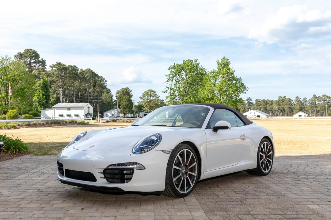 2012 Porsche 991 Carrera S - Image 8 of 31