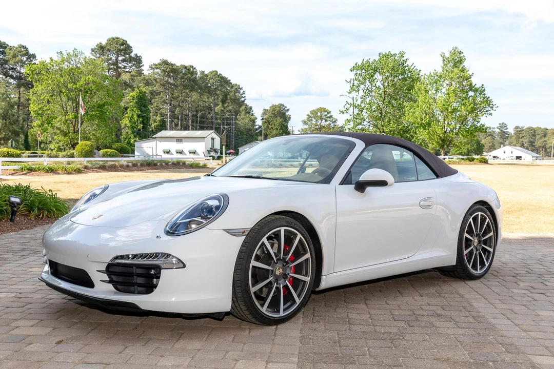 2012 Porsche 991 Carrera S - Image 9 of 31
