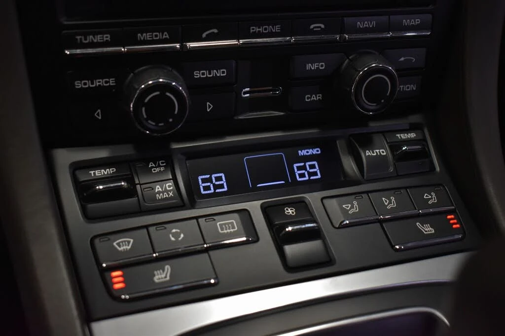 2012 Porsche 997 Carrera S - Image 18 of 26