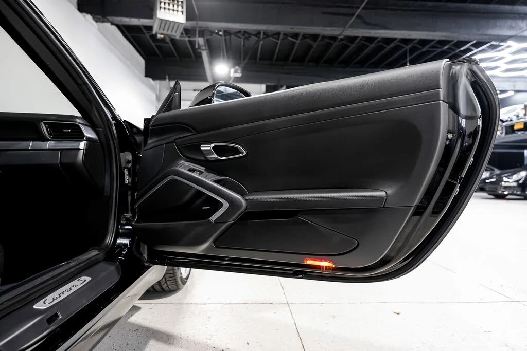 2012 Porsche 991 Carrera S - Image 24 of 31