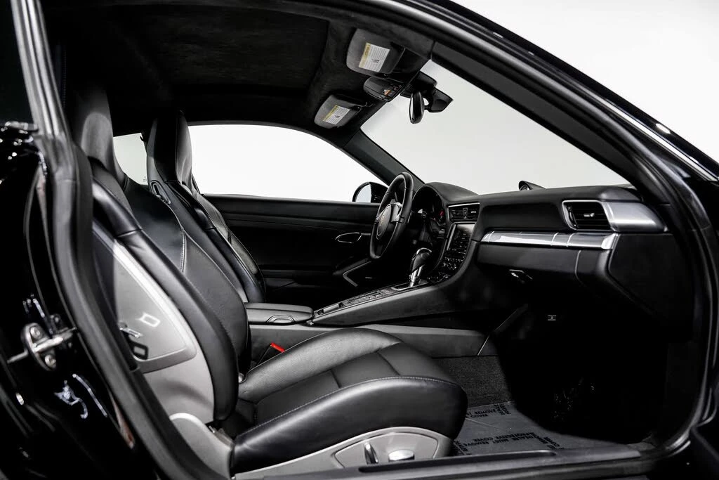2012 Porsche 991 Carrera S - Image 27 of 31