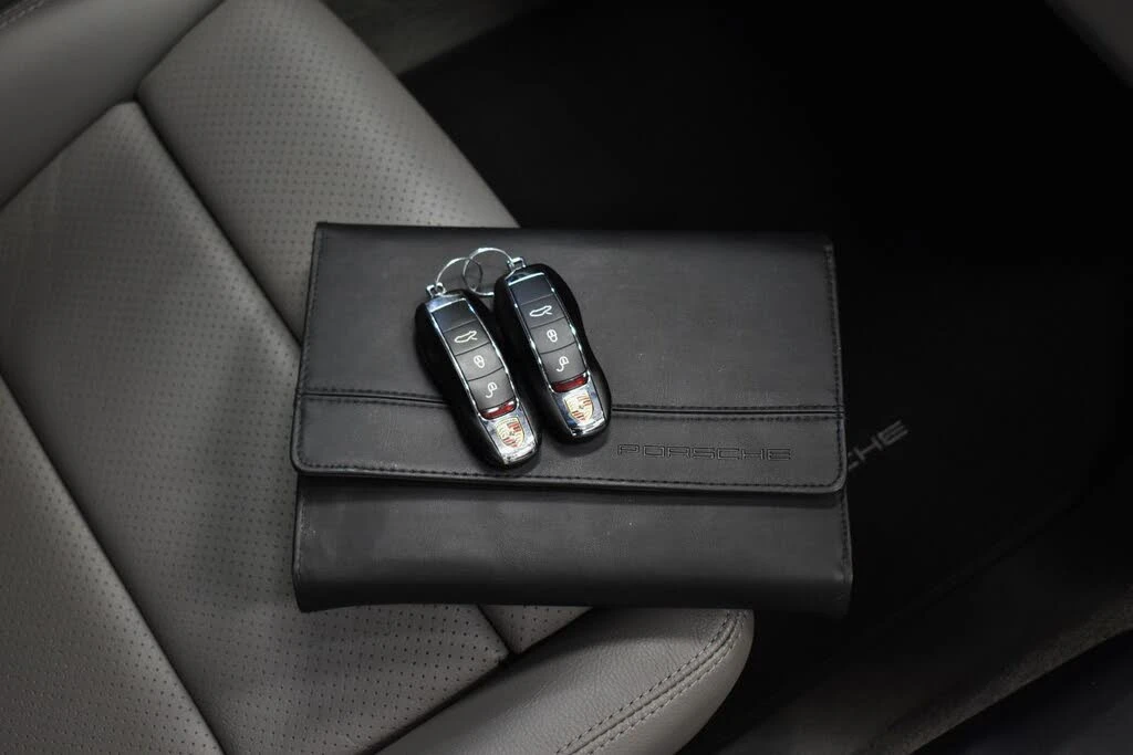 2012 Porsche 997 Carrera S - Image 6 of 24