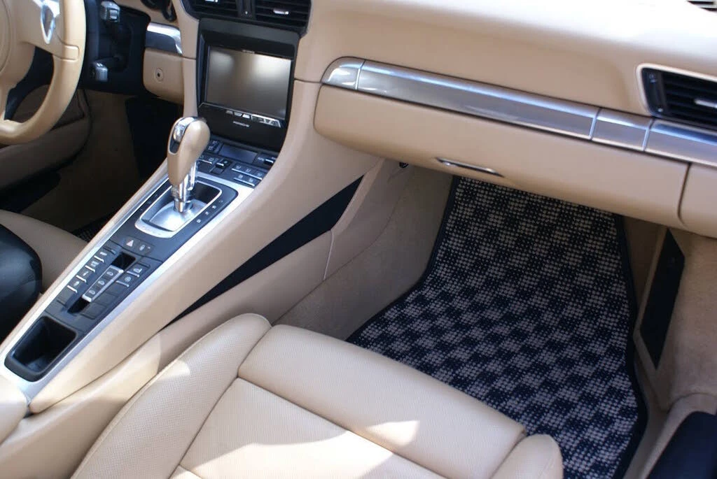 2012 Porsche 997 Carrera S - Image 23 of 29