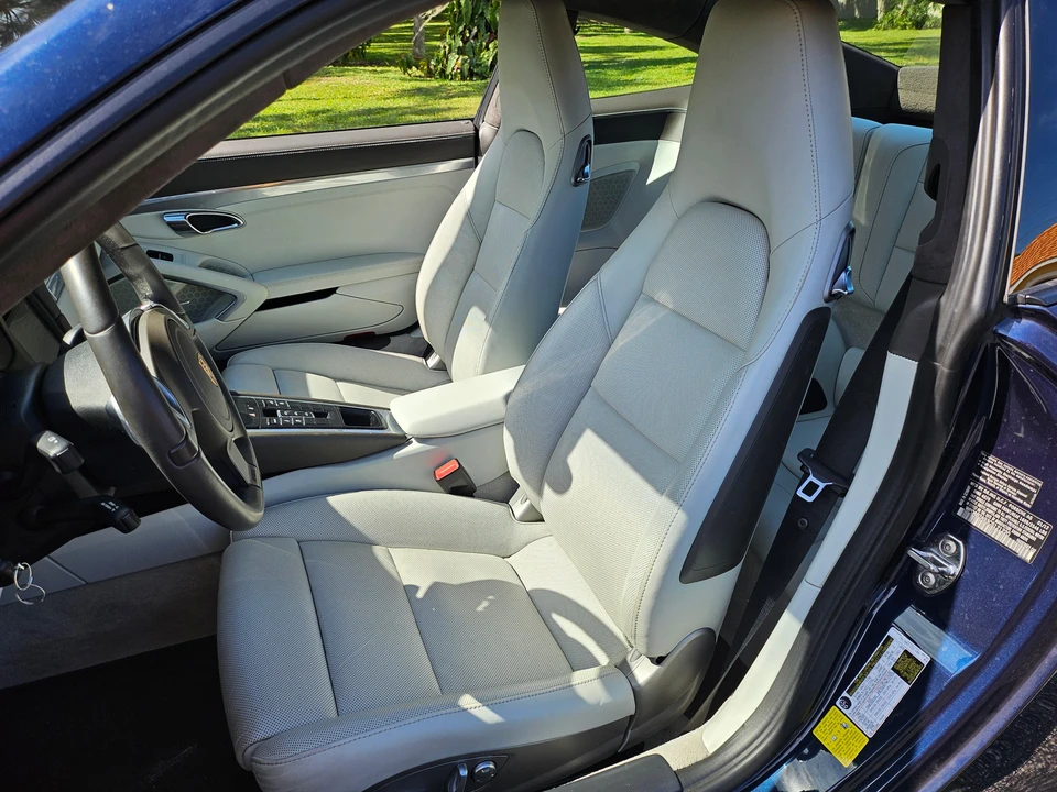 2012 Porsche 991 Carrera S - Image 27 of 31