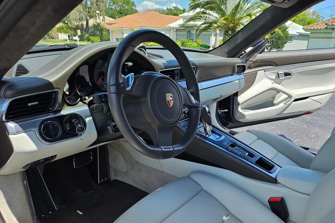 2012 Porsche 991 Carrera S - Image 22 of 31