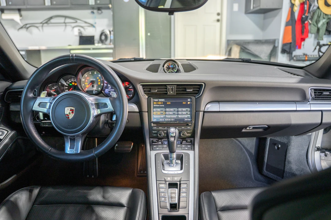 2012 Porsche 991 Carrera S - Image 27 of 31