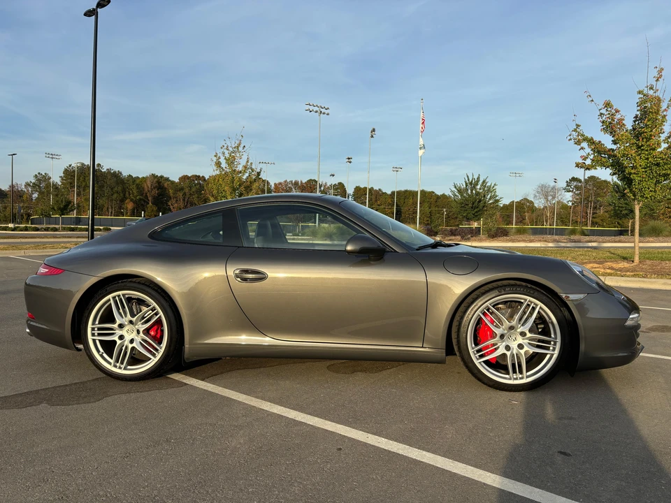 2012 Porsche 991 Carrera S - Image 9 of 31