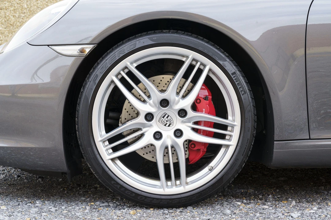 2012 Porsche 991 Carrera S - Image 29 of 31