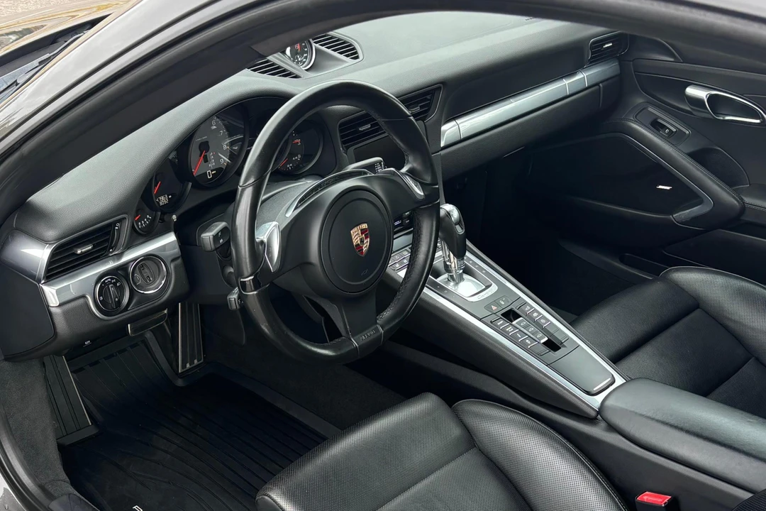 2012 Porsche 991 Carrera S - Image 28 of 31