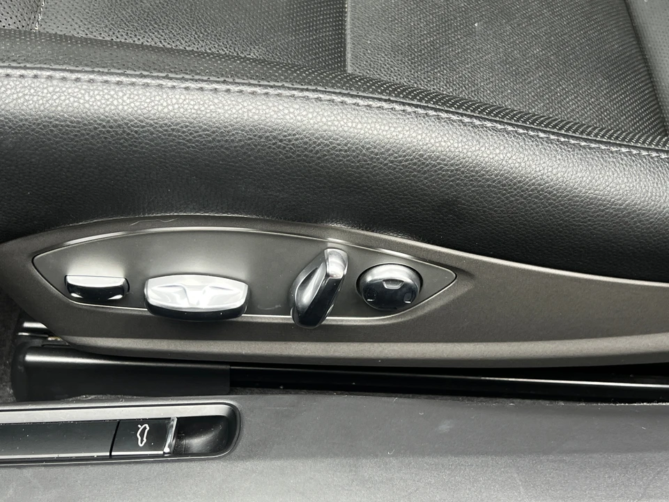 2012 Porsche 911 - Image 10 of 31
