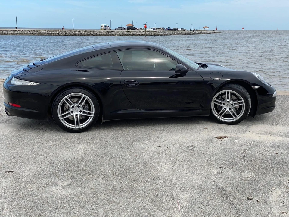 2012 Porsche 991 Carrera - Image 13 of 18