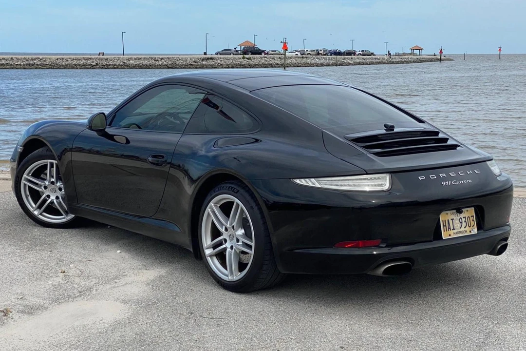 2012 Porsche 991 Carrera - Image 3 of 18