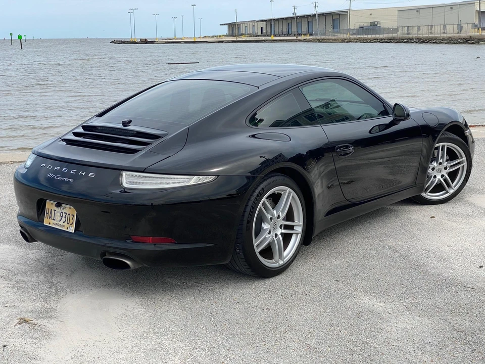 2012 Porsche 991 Carrera - Image 4 of 18