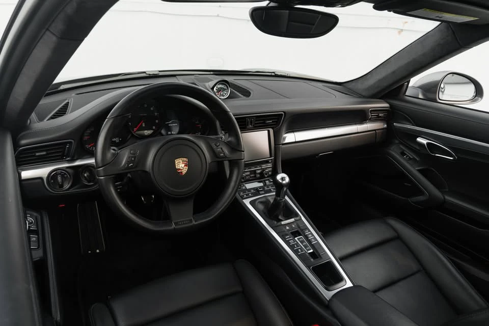 2012 Porsche 997 Carrera - Image 5 of 5