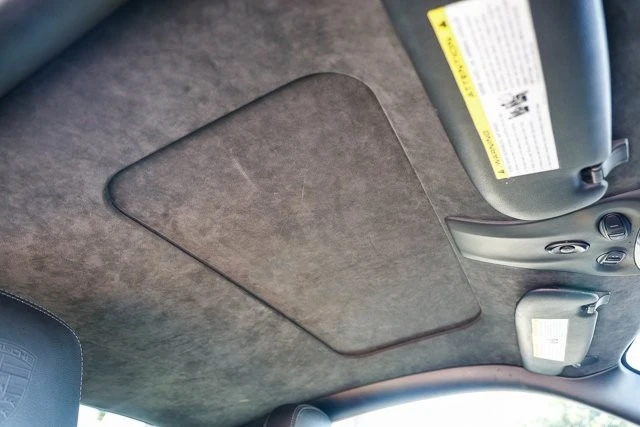 2012 Porsche 911 - Image 14 of 21