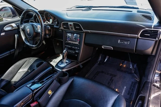 2012 Porsche 911 - Image 11 of 21