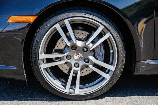 2012 Porsche 911 - Image 10 of 21