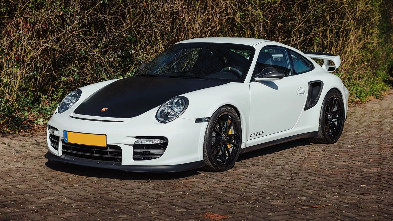 2012 Porsche 997 GT2 RS - Image 7 of 31