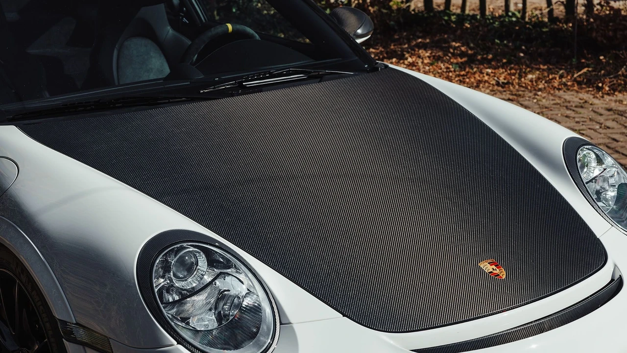 2012 Porsche 997 GT2 RS - Image 22 of 31