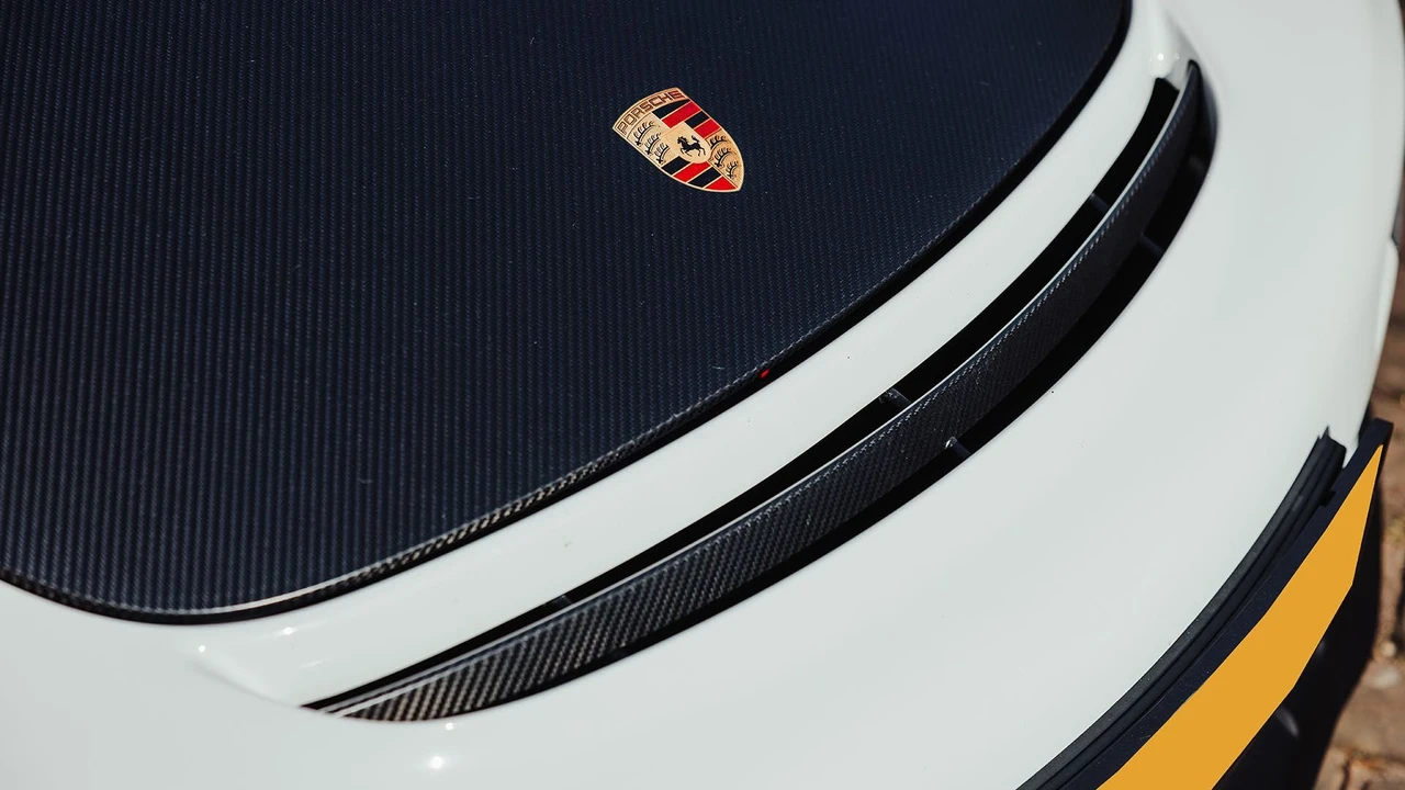 2012 Porsche 997 GT2 RS - Image 21 of 31