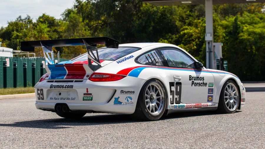 2012 Porsche 911 - Image 24 of 26