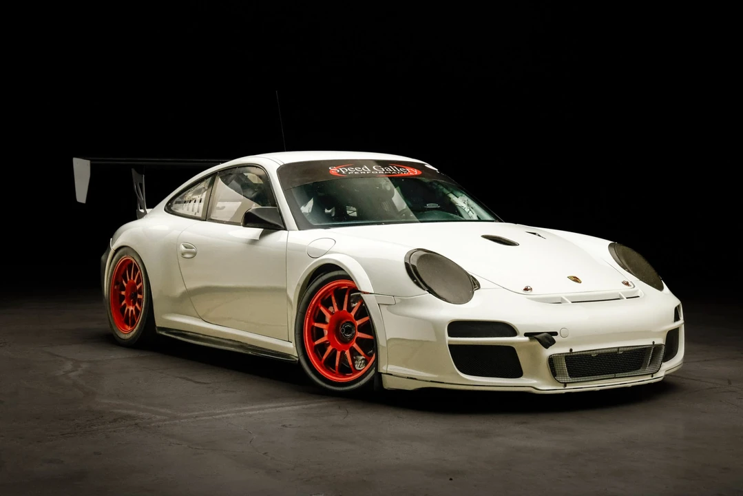 2012 Porsche 997 GT3 - Image 3 of 31