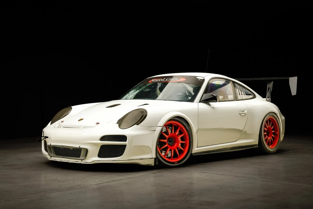 2012 Porsche 997 GT3 - Image 8 of 31