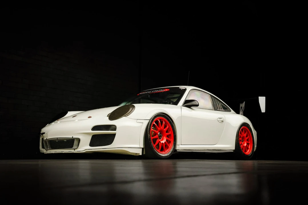2012 Porsche 997 GT3 - Image 27 of 31