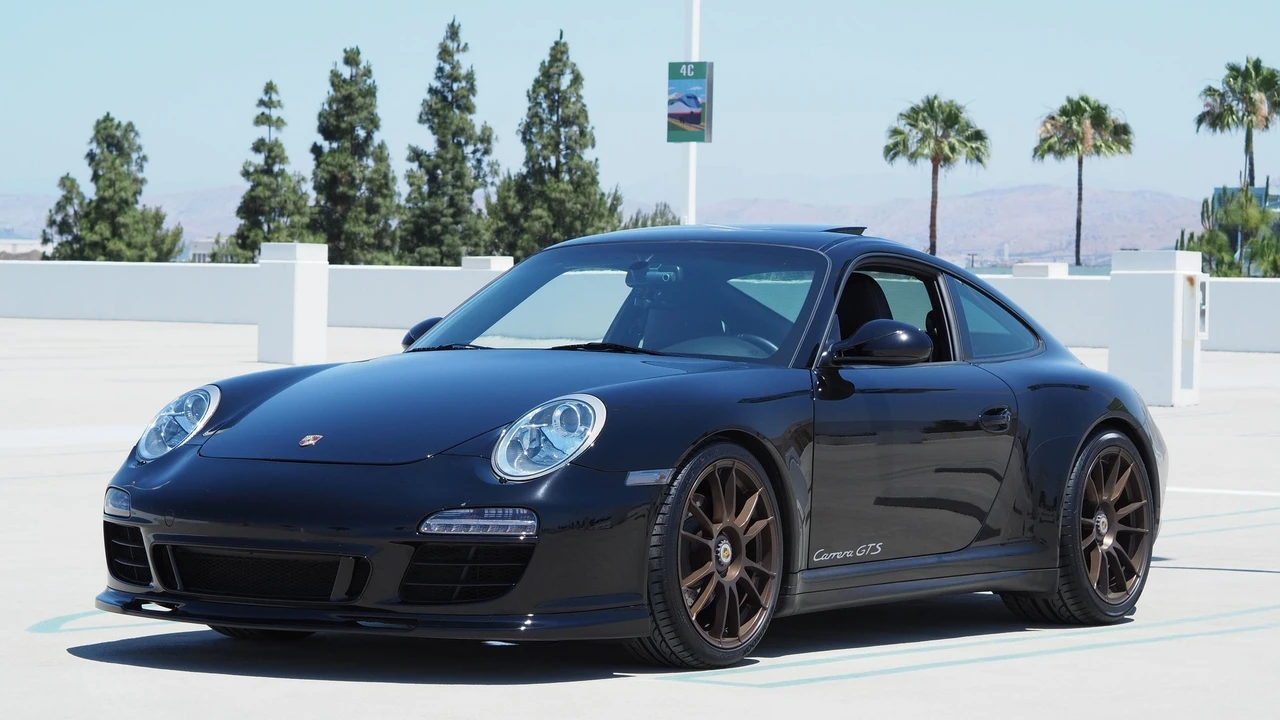 2012 Porsche 997 Carrera GTS - Image 2 of 23