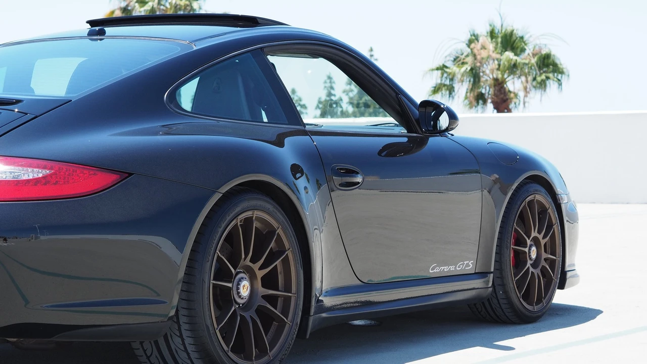 2012 Porsche 997 Carrera GTS - Image 10 of 23