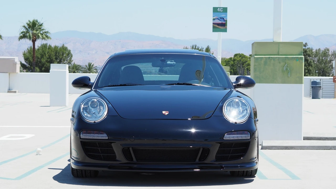 2012 Porsche 997 Carrera GTS - Image 12 of 23