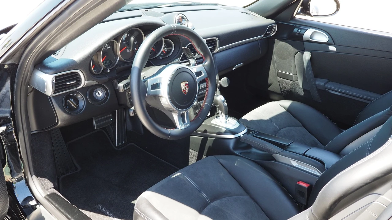 2012 Porsche 997 Carrera GTS - Image 17 of 23