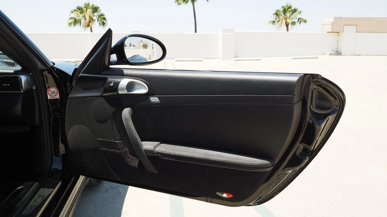 2012 Porsche 997 Carrera GTS - Image 18 of 23