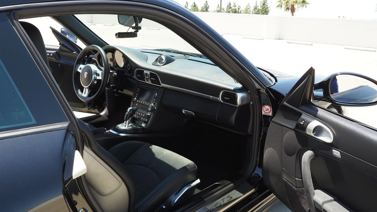 2012 Porsche 997 Carrera GTS - Image 20 of 23