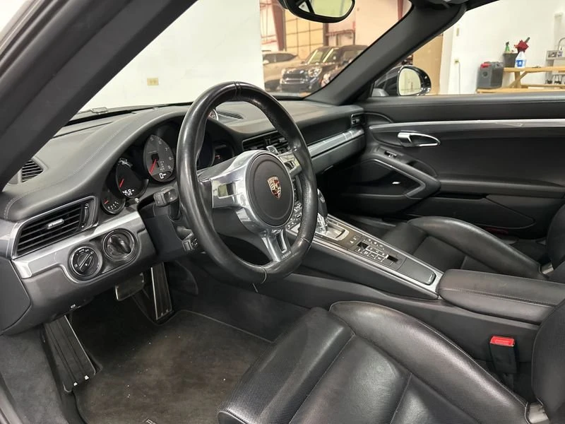 2012 Porsche 997 Carrera - Image 10 of 20