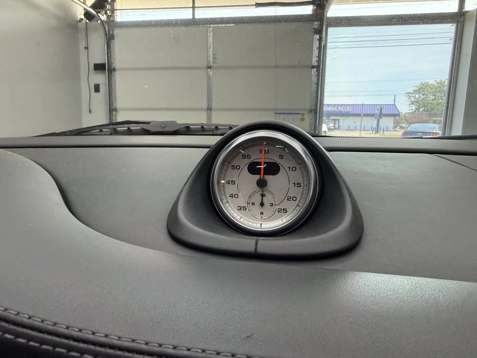 2012 Porsche 911 - Image 13 of 20