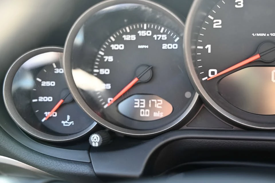 2012 Porsche 997 Carrera - Image 19 of 20