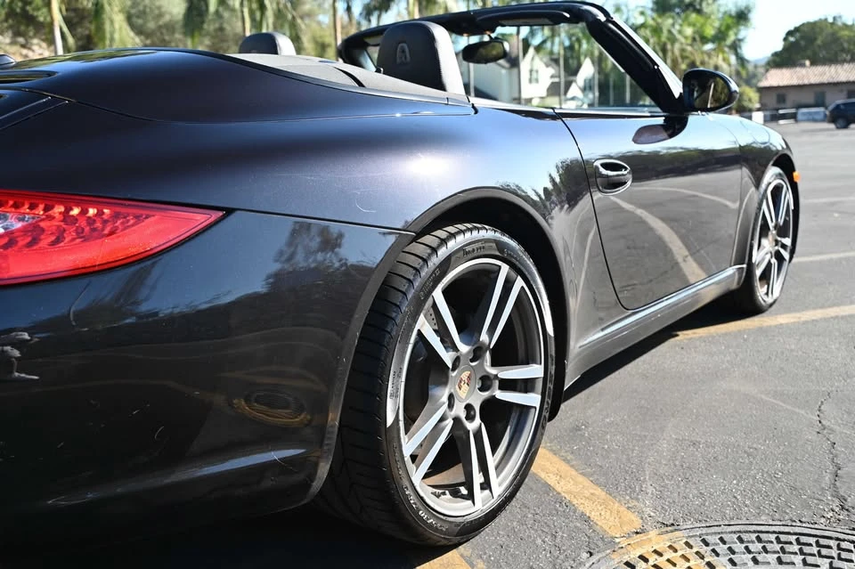 2012 Porsche 997 Carrera - Image 8 of 20