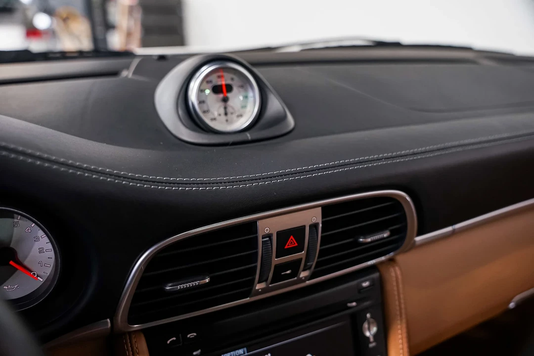 2012 Porsche 997 Targa - Image 13 of 21