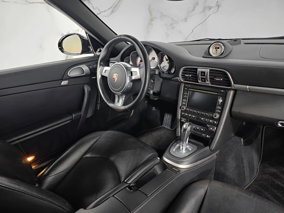 2012 Porsche 997 Turbo - Image 2 of 31
