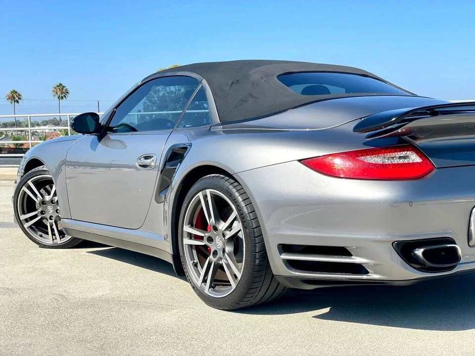 2012 Porsche 997 Turbo - Image 22 of 31