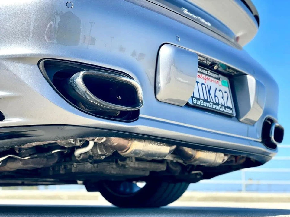 2012 Porsche 997 Turbo - Image 29 of 31