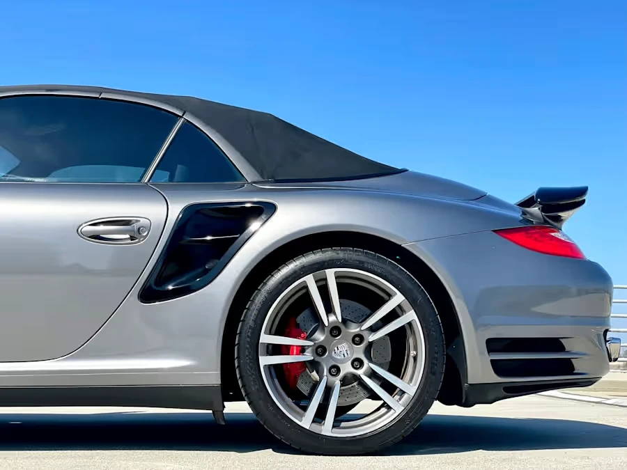 2012 Porsche 997 Turbo - Image 13 of 31
